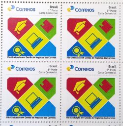PB 63 Selo Personalizado Pos Graduacao Correios Educacao 2017 Quadra