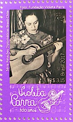 C 3748 Selo Relacoes Diplomaticas Brasil Chile Violeta Parra Violao Musica 2017