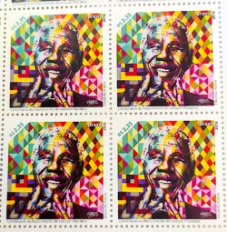 C 3801 Selo Centenario do Nascimento de Nelson Mandela 2018 Quadra