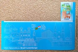 C 3794 Selo Direita Série Relações Diplomáticas Brasil Luxemburgo 2018 Mais Vinheta