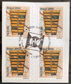 Selo Regular RHM 820 Instrumento Musical Perce em Onda Xilofone 2002 Quadra CBC DF