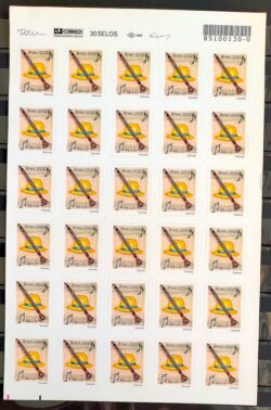 Selo Regular RHM 823 Instrumento Musical Perce em Onda Clarineta 2002 Folha