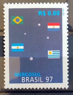 C 2044 Selo Mercosul Bandeira Paraguai Argentina Uruguai 1997