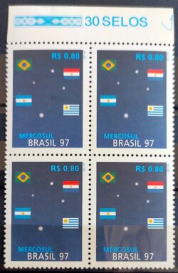 C 2044 Selo Mercosul Bandeira Paraguai Argentina Uruguai 1997 Quadra