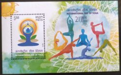India 2015 Selo Dia Internacional da Yoga IN BL129