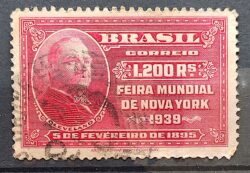 C 141 Selo Feira Mundial de Nova York Presidente Cleveland 1939 10 Circulado