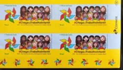 C 3984 Selo Chega de Trabalho Infantil Crianca Autoadesivo 2021 Quadra Com Vinheta Inferior e Correios