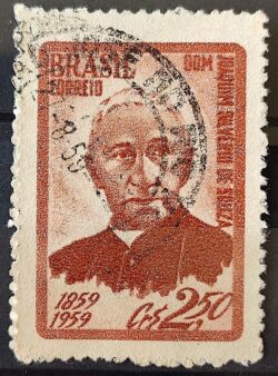 C 436 Selo Centenario Dom Joaquim Silverio de Souza Arcebispo de Diamantina Religiao 1959 Circulado 3