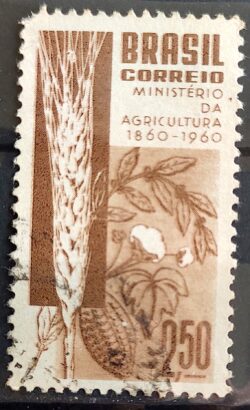 C 450 Selo Centenario Ministerio da Agricultura Trigo Algodao Cacau 1960 Circulado 1