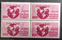 C 480 Selo Cinquentenario da Uniao Postal das Americas e Espanha Mapa Brasao Servico Postal 1962 Quadra