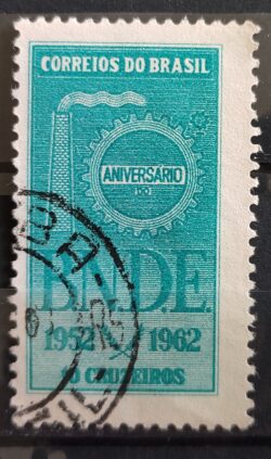 C 481 Selo Banco Nacional do Desenvolvimento BNDE Economia 1962 Circulado 2