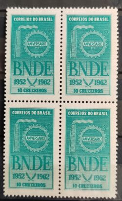 C 481 Selo Banco Nacional do Desenvolvimento BNDE Economia 1962 Quadra