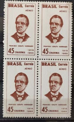 A 105 Selo Aereo 150 Anos Francisco Varnhagen Visconde de Porto Seguro 1966 Quadra