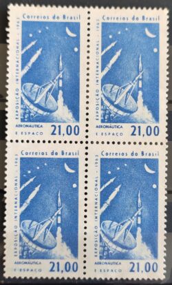 C 485 Selo Exposicao Internacional Aeronautica e Espaco Foguete Comunicacao 1963 Quadra 2