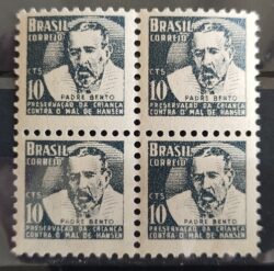 C 501 Selo Campanha Contra o Mal de Hansen Hanseniase Padre Bento Religiao Saude H9 1963 Quadra