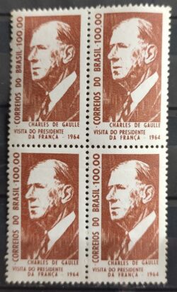 C 518 Selo Presidente da Franca Charles de Gaulle Personalidade 1964 Quadra