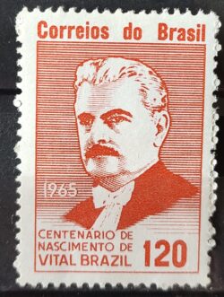 C 524 Selo Centenario Vital Brazil Saude 1965
