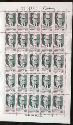 C 538 Selo Presidente da Italia Saragat Oculos 1965 Folha