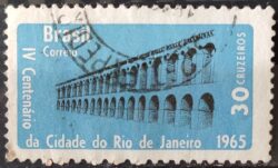 C 544 Selo 4 Centenario do Rio de Janeiro Arcos da Lapa 1965 Circulado 1