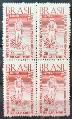 C 558 Selo Bicentenario Chegada Capitao Mor Antonio Correia Pinto Lages Chapeu 1966 Quadra