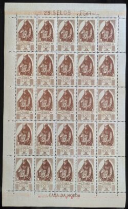 C 572 Selo 4 Centenario  do Historiador Frei Vicente do Salvador Religiao 1967 Folha