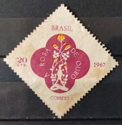 C 576 Selo Outorga da Rosa de Ouro a Basilica de N S Aparecida 1967 Circulado 3