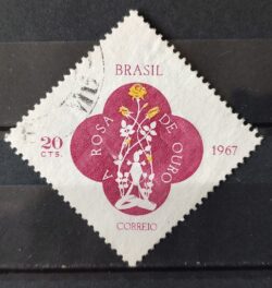 C 576 Selo Outorga da Rosa de Ouro a Basilica de N S Aparecida 1967 Circulado 2