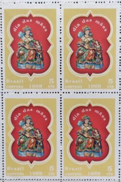 C 635 Selo Dia das Maes 1969 Quadra
