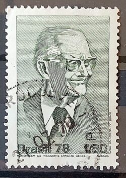 C 1041 Selo Presidente Geisel Militar Chefe de Estado 1978 Circulado 2