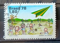 C 1049 Selo Semana da Patria Aviao Crianca 1978 Circulado 4