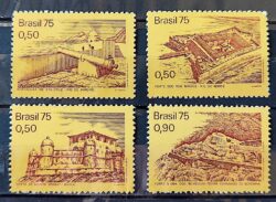 C 876 Selo Fortalezas Coloniais Militar 1975 Serie Completa