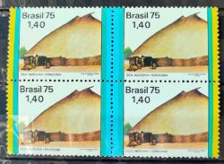 C 884 e 883 Selo Habitacoes no Brasil Oca RN 1975 Quadra