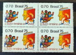 C 909 Selo Dia do Livro Crianca Literatura Educacao 1975 Quadra