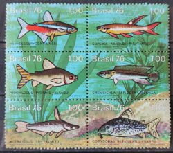 C 939 Selo Peixes de Agua Doce Hyphessobrycon 1976 Serie Completa