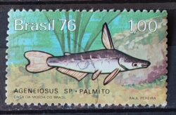 C 943 Selo Peixes de Agua Doce Palmito 1976 Circulado 1