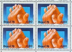 C 968 Selo Dia de Acao de Gracas Mao 1976 Quadra