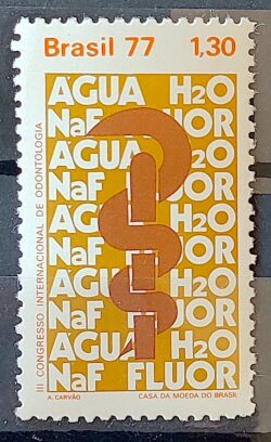 C 995 Selo Congresso de Odontologia Saude 1977 1