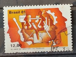 C 1237 Selo 50 Anos Ministerio do Trabalho Economia 1981 Circulado 3