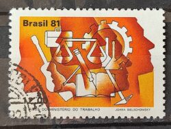 C 1237 Selo 50 Anos Ministerio do Trabalho Economia 1981 Circulado 7