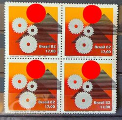 C 1259 Selo Companhia Vale do Rio Doce Economia 1982 Quadra 1