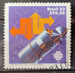 C 1320 Selo Ano Mundial das Comunicacoes Comunicacao 1983 Circulado 4