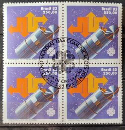 C 1320 Selo Ano Mundial das Comunicacoes Comunicacao 1983 Quadra CBC DF