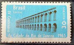 C 544Y Selo 4 Centenario do Rio de Janeiro Arcos da Lapa 1965 Marmorizado