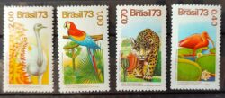C 825 Selo Flora e Fauna Ave Passaro Onca Arara 1973 Serie Completa MH