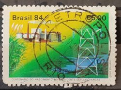 C 1384 Selo Centenario de Getulio Vargas Energia Usina Hidreletrica 1984 Circulado 6