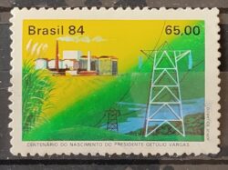 C 1384 Selo Centenario de Getulio Vargas Energia Usina Hidreletrica 1984 Circulado 9