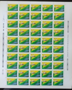 C 1386 Selo Centenario de Getulio Vargas Direito Urnas 1984 Folha