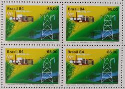 C 1386 Selo Centenario de Getulio Vargas Direito Urnas 1984 Quadra