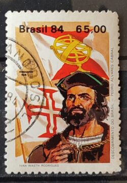 C 1387 Selo Descobrimento da America e do Brasil Historia Portugal Espanha Pedro Alvares Cabral 1984 Circulado 1