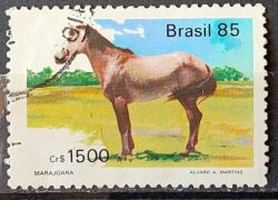 C 1445 Selo Cavalos de Racas Brasileiras Marajoara 1985 Circulado 2